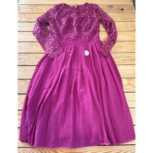 Chi Chi NWT Women’s Athenia Dress Size 12 Berry P9